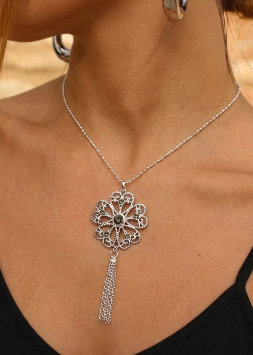 Dalia Plateada - Imagen 2